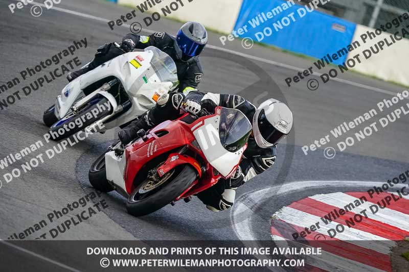 donington no limits trackday;donington park photographs;donington trackday photographs;no limits trackdays;peter wileman photography;trackday digital images;trackday photos